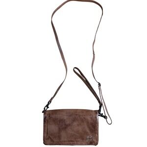 BED STU Cadence Tan Leather Crossbody Wristlet Wallet Bag